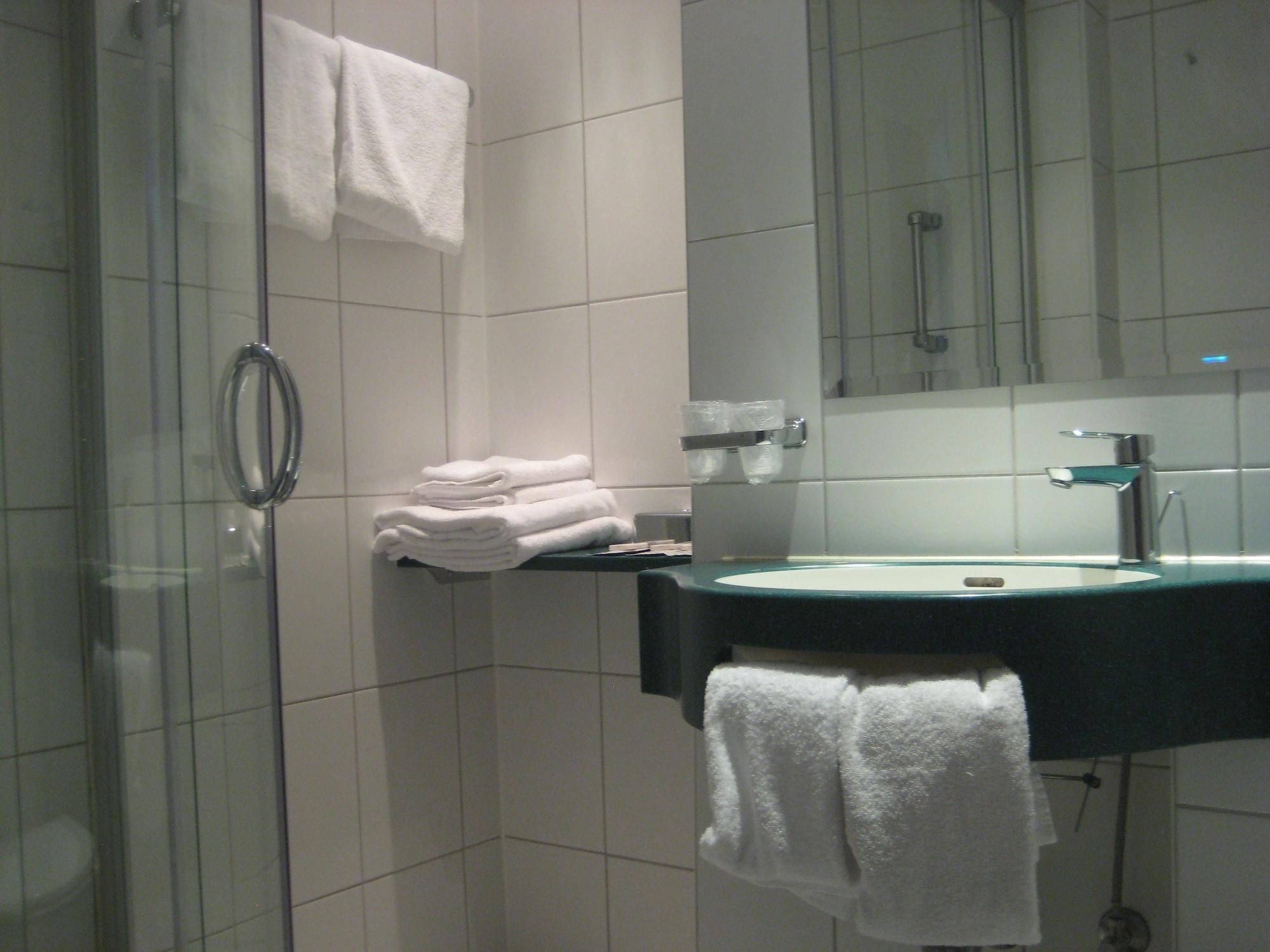 S16 3* Munich